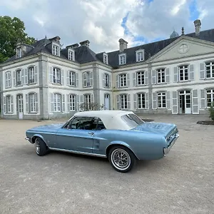  Bed & Breakfast Chateau De Lannouan France