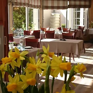 *** Hotel Logis Belle-vue France